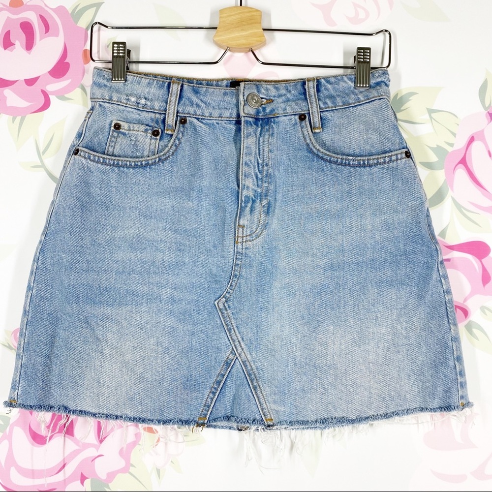 Urban Outfitters BDG Light Wash Distressed Denim Mini Skirt S